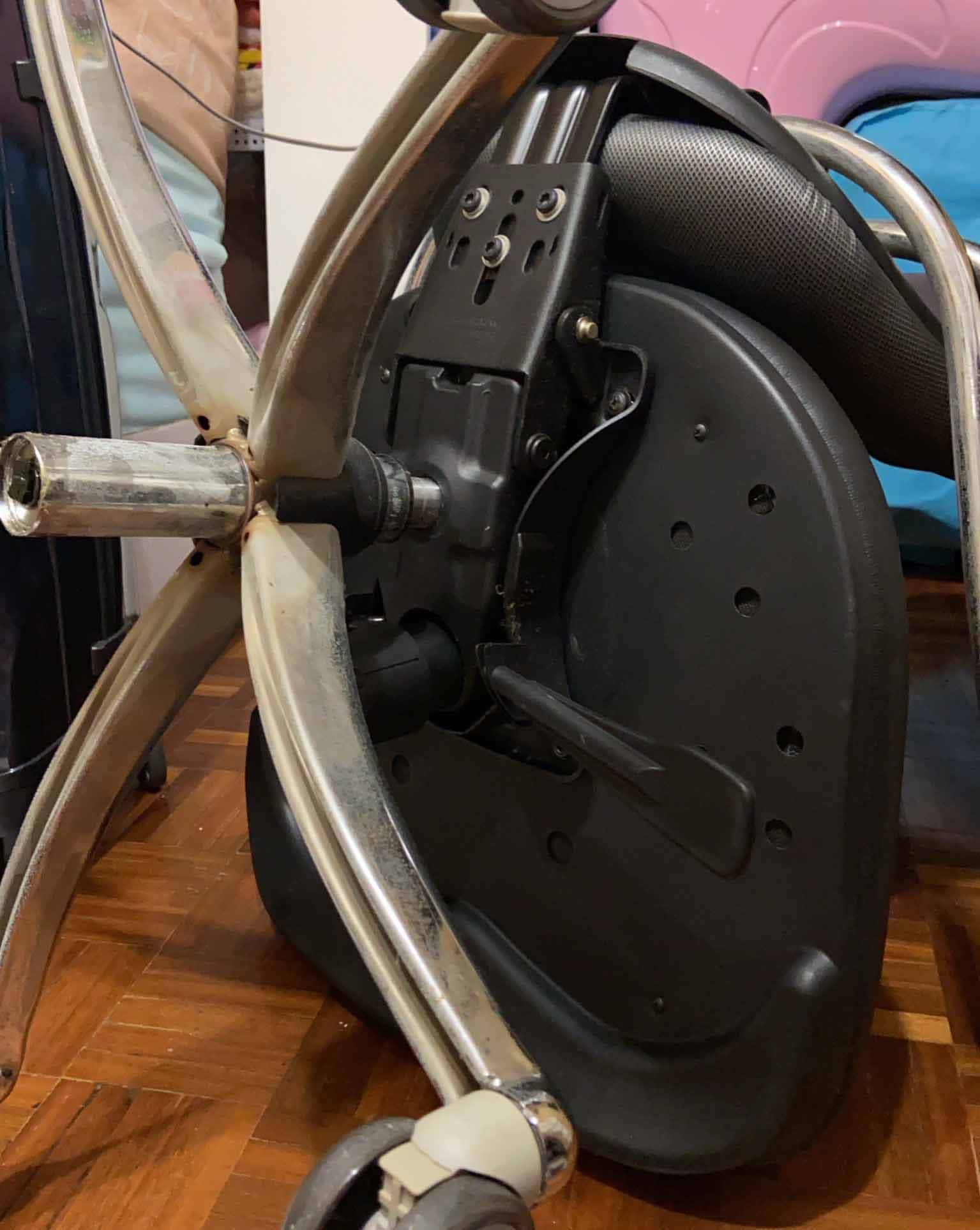 人體工學椅更新氣壓棒