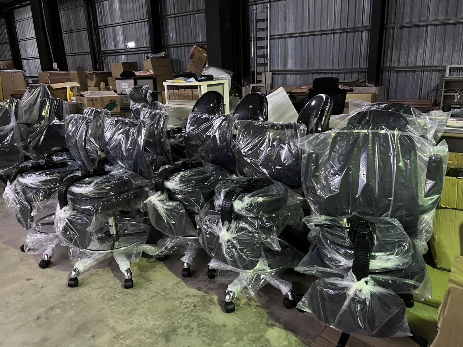 台灣好椅辦公椅、電腦椅、高腳椅批量出貨｜企業大量採購推薦