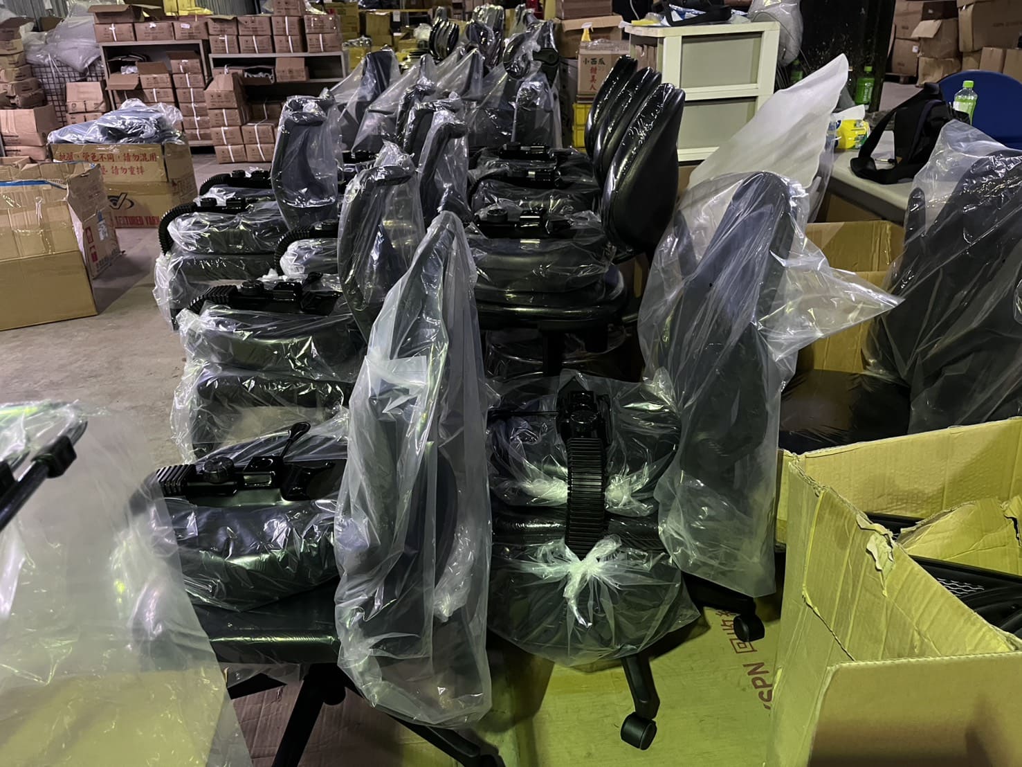 台灣好椅辦公椅、電腦椅、高腳椅批量出貨